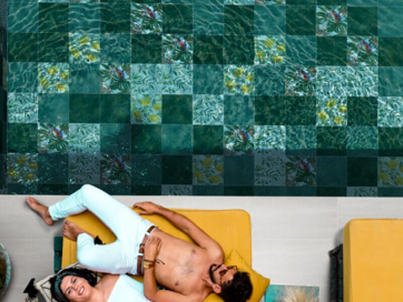 Piscina bosque natural